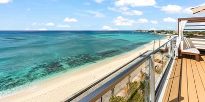 Luxury Villa Photo #32