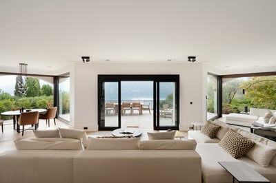 Luxury Villa Photo #18