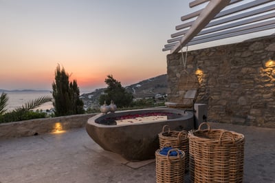 Luxury Villa Photo #10
