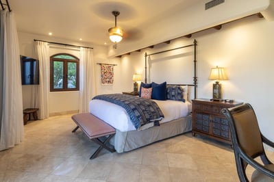 Luxury Villa Photo #66