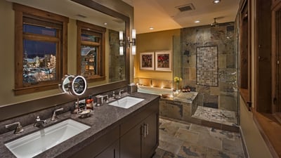 King ensuite