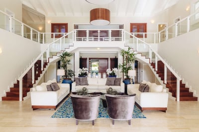 Luxury Villa Photo #20
