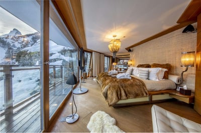 Luxury Villa Photo #15