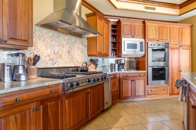 Luxury Villa Photo #12