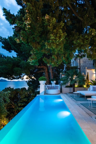 Luxury Villa Photo #5