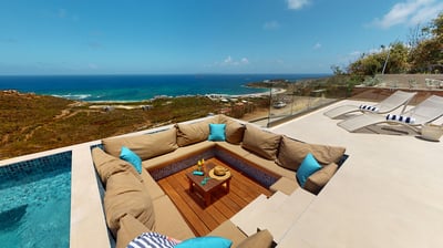Luxury Villa Photo #7