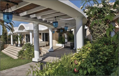 Luxury Villa Photo #14
