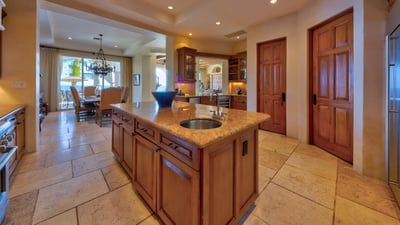 Luxury Villa Photo #24