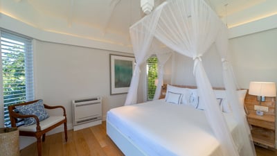 Luxury Villa Photo #49