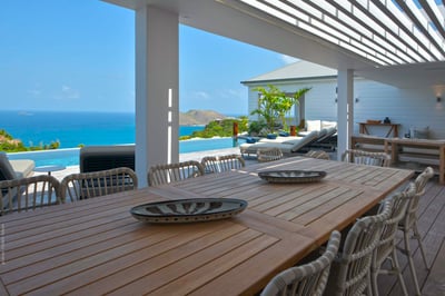 Luxury Villa Photo #13