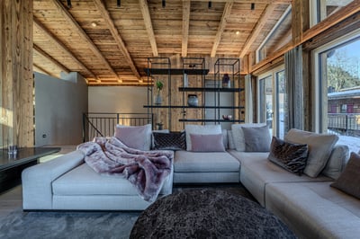 Luxury Villa Photo #20