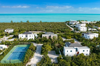 Luxury Villa Photo #28
