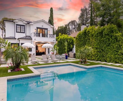 Luxury Villa Photo #7