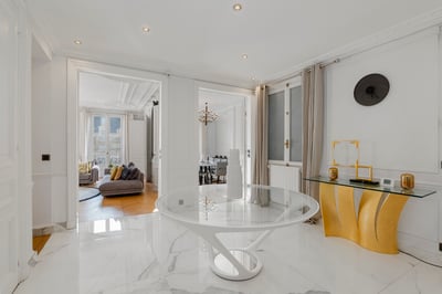 Luxury Villa Photo #14