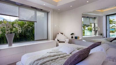 Luxury Villa Photo #57