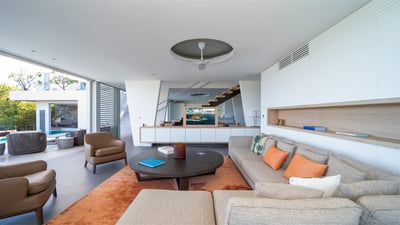 Luxury Villa Photo #21