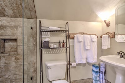 Upstairs bathroom