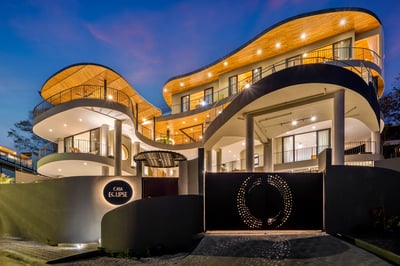 Luxury Villa Photo #60