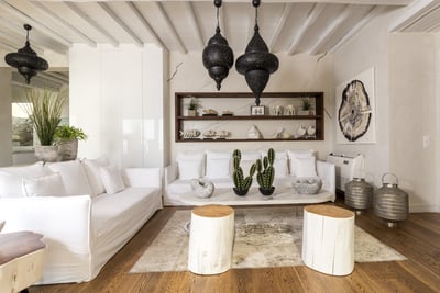 Luxury Villa Photo #18