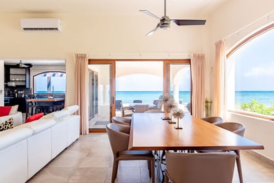Luxury Villa Photo #12
