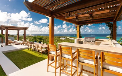 Luxury Villa Photo #11