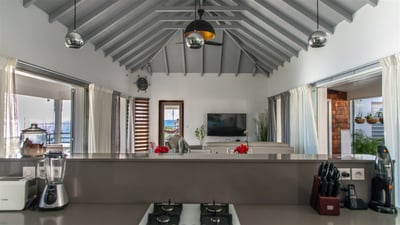 Luxury Villa Photo #26