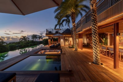 Luxury Villa Photo #10