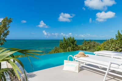Luxury Villa Photo #2