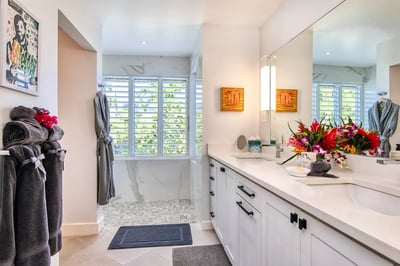 Luxury Villa Photo #27