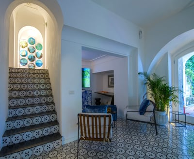 Luxury Villa Photo #24