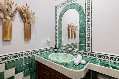 Luxury Villa Photo #20