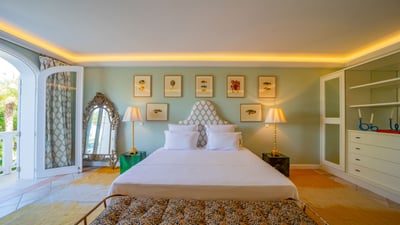 Luxury Villa Photo #46