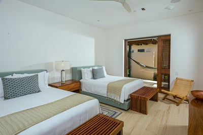 Luxury Villa Photo #41