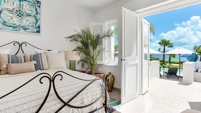 Luxury Villa Photo #57