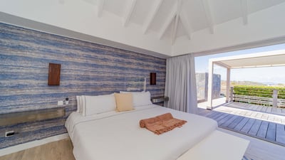 Luxury Villa Photo #47