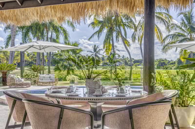 Luxury Villa Photo #21