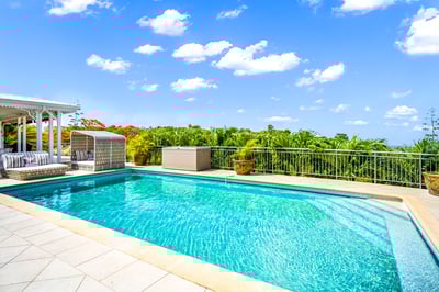 Luxury Villa Photo #3