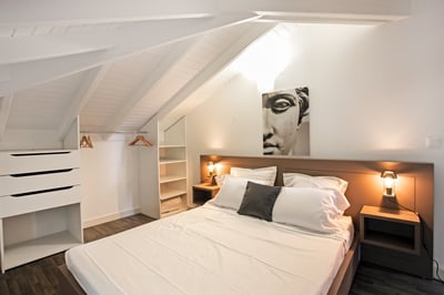 Luxury Villa Photo #33