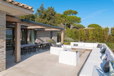 Luxury Villa Photo #8