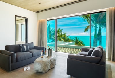 Luxury Villa Photo #16