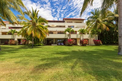 Luxury Villa Photo #21