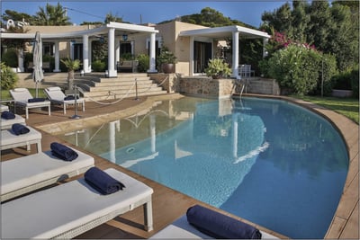 Luxury Villa Photo #5