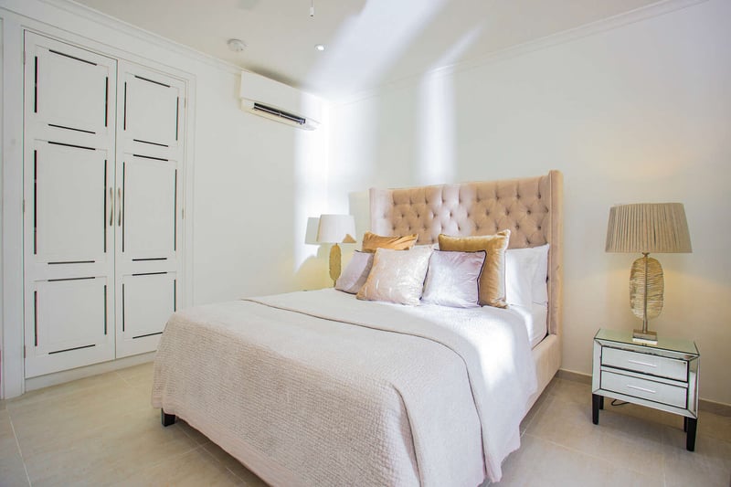 The Villa at the St James