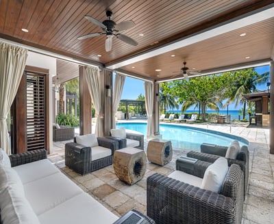 Luxury Villa Photo #21