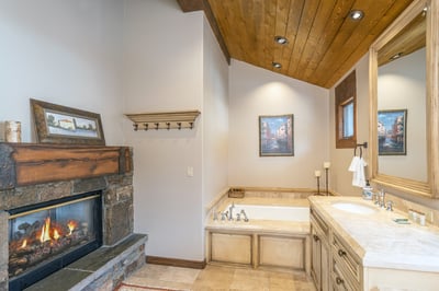 Luxury Villa Photo #43