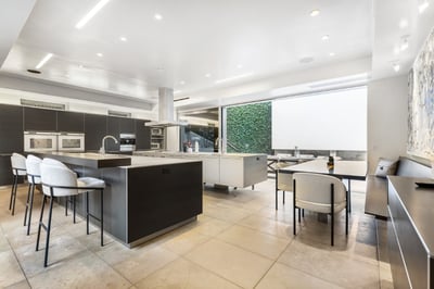 Luxury Villa Photo #19