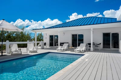 Luxury Villa Photo #3