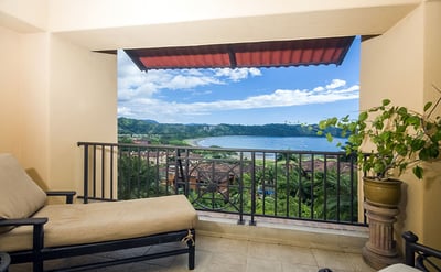 Luxury Villa Photo #3