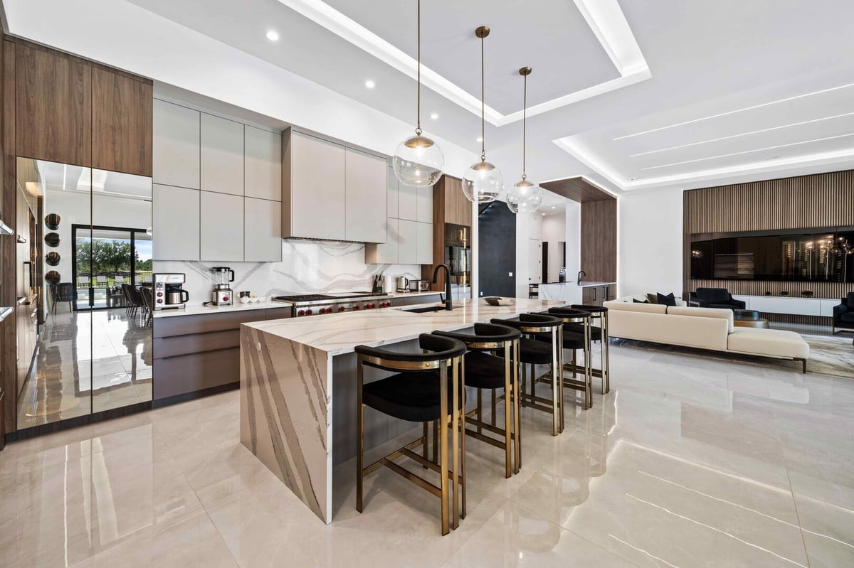 Reunion Royale Retreat