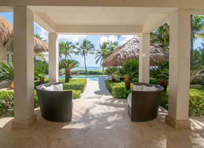Luxury Villa Photo #9